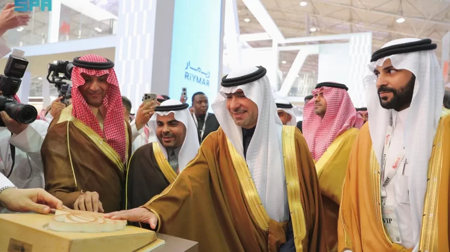 وزير البلديات والإسكان يدشّن معرض ريستاتكس الرياض العقاري 2026