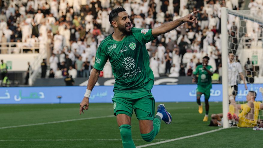 الأهلي يكسب الشباب بخماسية في الجولة الـ 22 من دوري روشن