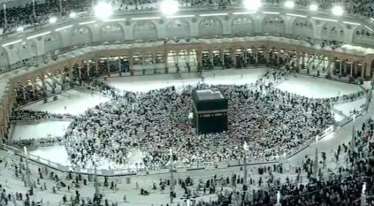 مشاهد من صلاة التراويح أول ليالي رمضان بالمسجد الحرام