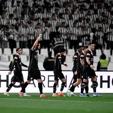 الشباب يسحق الرياض بثلاثية في دوري روشن