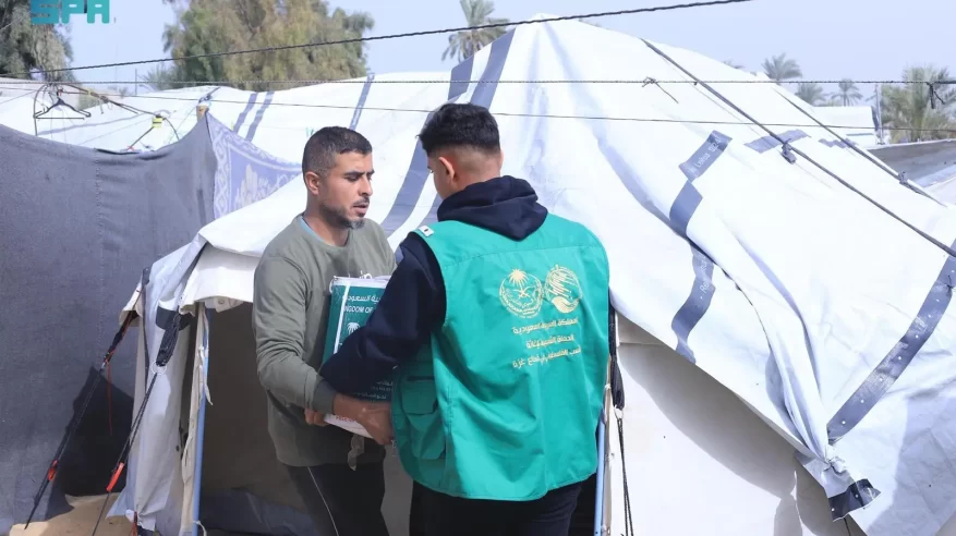 سلمان للإغاثة يوزع سلالًا غذائية جديدة جنوب قطاع غزة