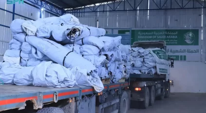وصول قافلة مساعدات سعودية جديدة إلى قطاع غزة