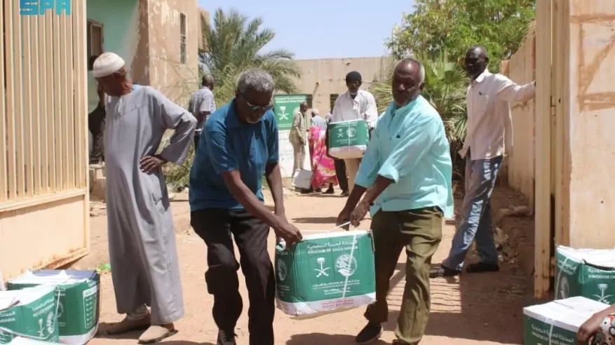 سلمان للإغاثة يوزّع 590 سلة غذائية في الخرطوم 