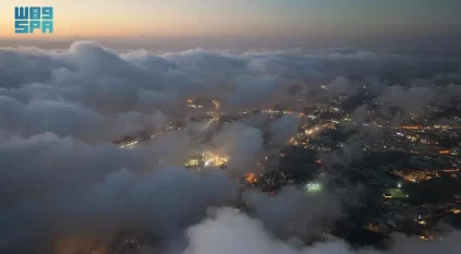 الأجواء الماطرة تزيّن عيد الفطر في عسير