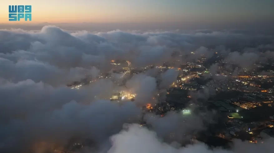 الأجواء الماطرة تزيّن عيد الفطر في عسير