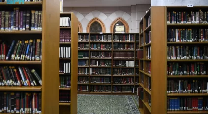 مكتبة المسجد النبوي.. صرح علمي عريق يخدم الباحثين وطلبة العلم
