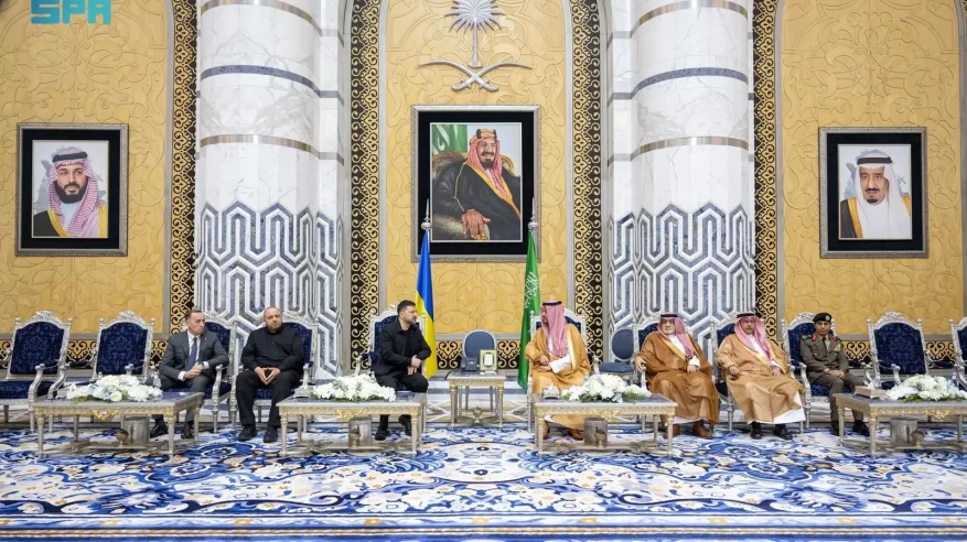 رئيس أوكرانيا يصل إلى جدة