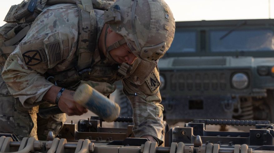 القيادة المركزية الأمريكية تنشر صور عملياتها في الشرق الأوسط