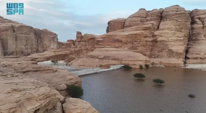 سد قرية شلال بالعُلا.. مصدر مائي ينسجم مع التكوينات الصخرية الفريدة