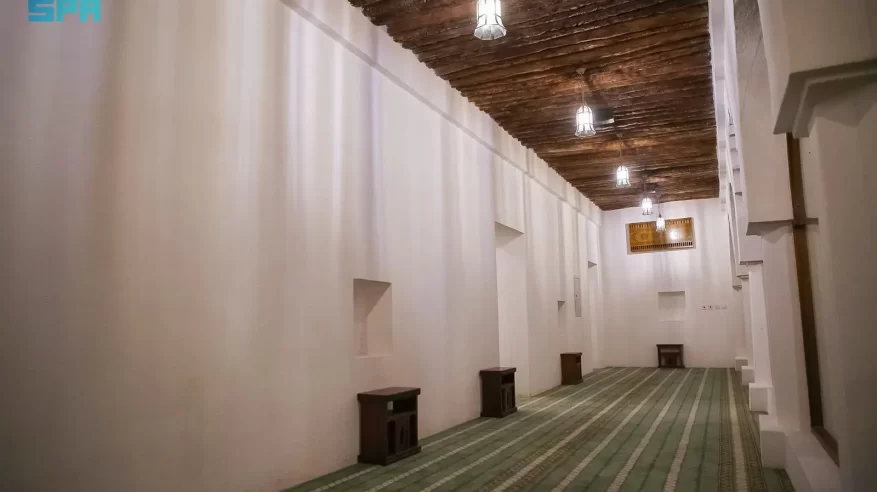 مشروع الأمير محمد بن سلمان يجدد حضور مسجد الحبيش بطرازه المعماري التقليدي في الهفوف