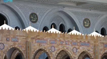 قباب المسجد الحرام عبر العصور.. تطوّرٌ معماري يجسد رعاية الدولة السعودية