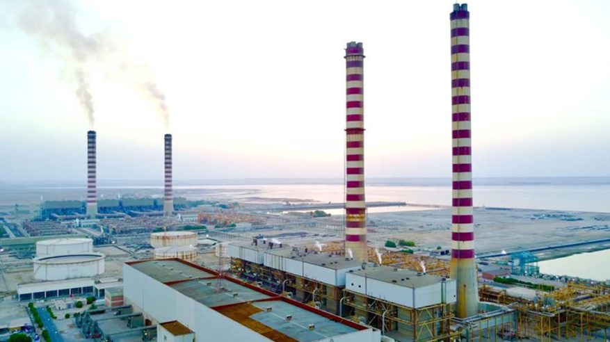 الكهرباء الكويتية: حريق محدود بمحطة الدوحة الغربية نتيجة سقوط شظية