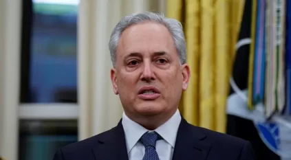 مستشار لترامب: علينا إعلان النصر والانسحاب من حرب إيران