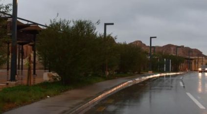 هطول أمطار الخير على محافظة الأحساء