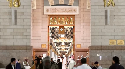 أبواب المسجد النبوي.. تحف معمارية تجسد عناية التاريخ وروعة الحاضر