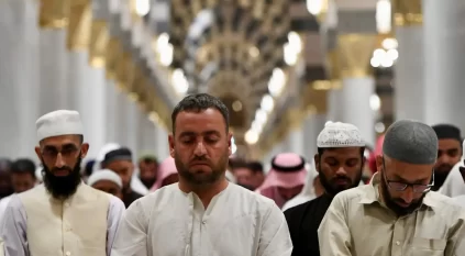 أجواء إيمانية بالمسجد النبوي في صلاتي العشاء والتراويح ليلة 27 رمضان