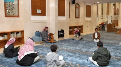 أجواء روحانية وترابط اجتماعي يعيشها أهالي طريف في رمضان