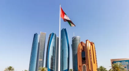 وفاة شخص إثر سقوط شظايا صاروخ باليستي في أبوظبي