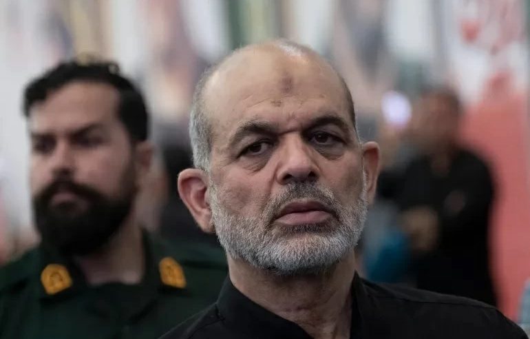 بعد اغتيال باكبور.. طهران تدفع بـ أحمد وحيدي لقيادة الحرس الثوري