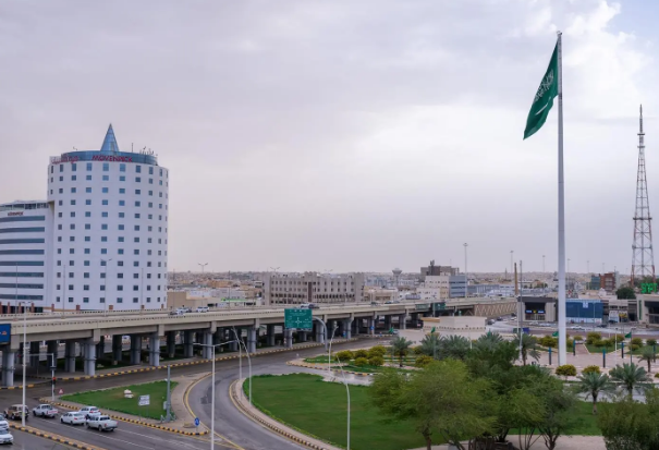 هطول أمطار الخير على منطقة القصيم