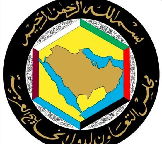 بيان خليجي وأوروبي يدين الهجمات الإيرانية على دول المجلس ويطالب بوقفها فورًا