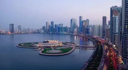 استهداف المبنى الإداري لشركة الثريا في الشارقة بمسيرة إيرانية