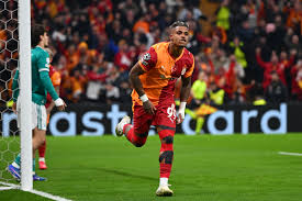 غلطة سراي يفوز على ليفربول في ذهاب ثمن نهائي دوري أبطال أوروبا