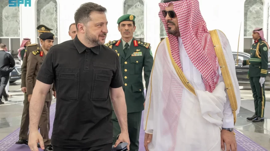 رئيس أوكرانيا يغادر جدة