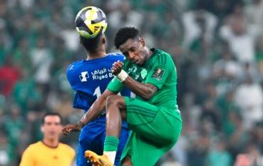 الهلال يتأهل إلى نهائي كأس خادم الحرمين بفوزه على الأهلي