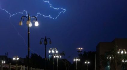 هطول أمطار الخير على تبوك