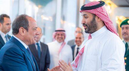 الرئيس المصري يغادر جدة وولي العهد في مقدمة مودعيه