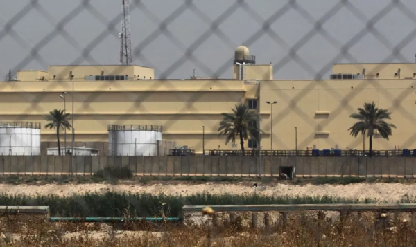 العراق يستدعي القائم بالأعمال الأميركي والسفير الإيراني