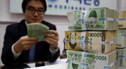 تراجع عملة كوريا الجنوبية لأدنى مستوى منذ 17 عامًا