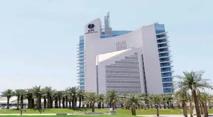 الكويت: إخماد حريق وحدتي تشغيل بمصفاتي ميناءي الأحمدي وعبدالله