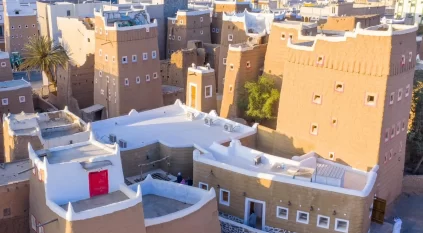 مشروع محمد بن سلمان يُبرز مسجد الحوزة في عسير معلمًا تاريخيًّا من السنة الـ 8 للهجرة