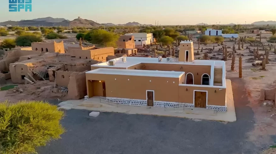 مسجد القلعة في الحناكية.. معلمٌ يستعيد حضوره ضمن مشروع محمد بن سلمان لتطوير المساجد