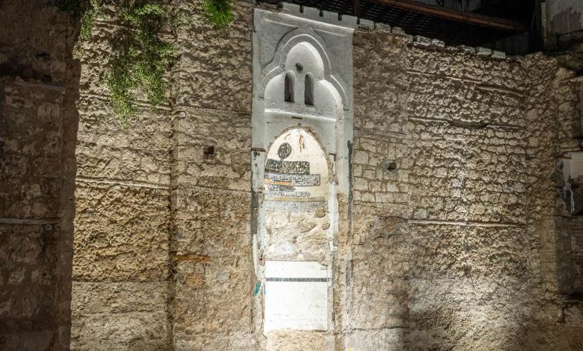 مسجد عثمان بن عفان في جدة معلم أثري يوثّق تطور العمارة الإسلامية