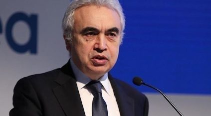 رئيس وكالة الطاقة الدولية يقترح إنشاء خط أنابيب جديد لتجاوز مضيق هرمز