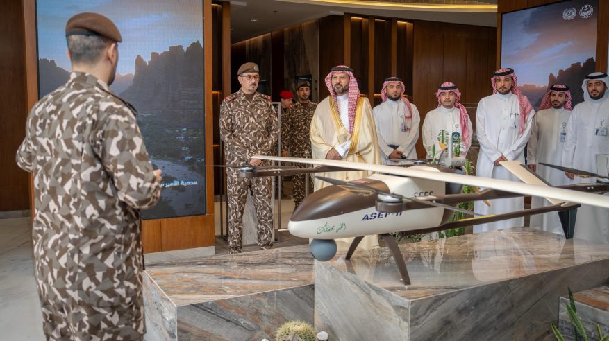 مساعد وزير الداخلية لشؤون التقنية يزور قيادة القوات الخاصة للأمن البيئي