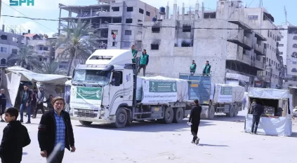 سلمان للإغاثة يوزّع 1,400 سلة غذائية في خان يونس وقطاع غزة