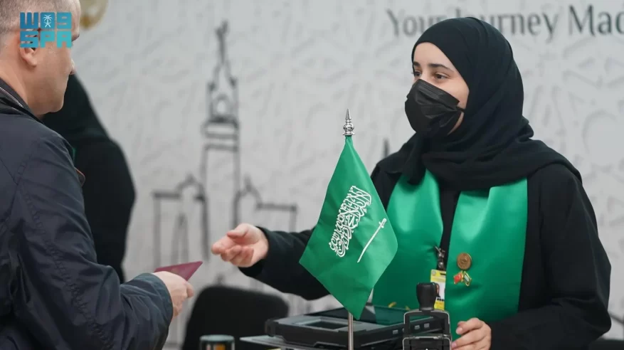 مغادرة أولى رحلات المستفيدين من مبادرة “طريق مكة” من مدينة أنقرة التركية