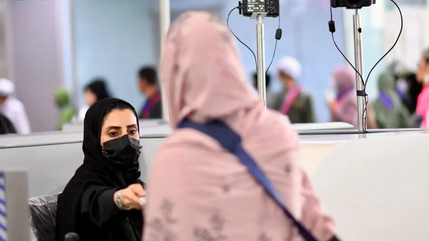 جوازات مطار الأمير محمد بن عبدالعزيز تستقبل أولى رحلات حجاج تايلند