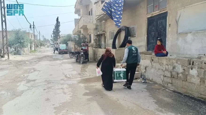 سلمان للإغاثة يوزّع 746 سلة غذائية في ريف دمشق 