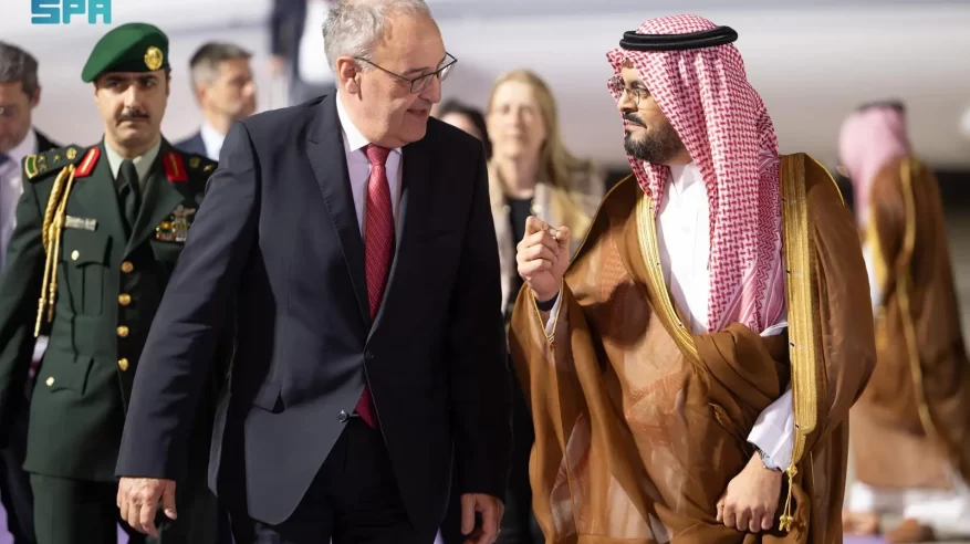 رئيس الاتحاد السويسري يصل إلى جدة