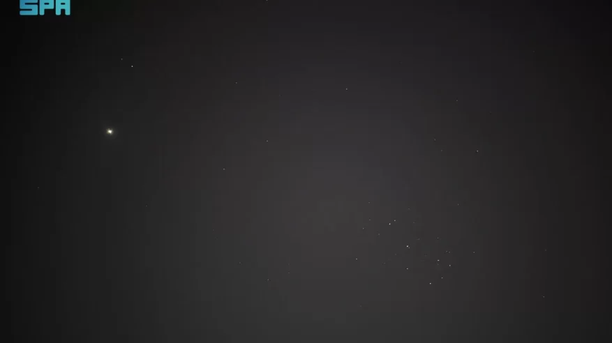 اقتران ظاهري بين الثريا والزهرة يزيّن سماء الشمالية بعد الغروب