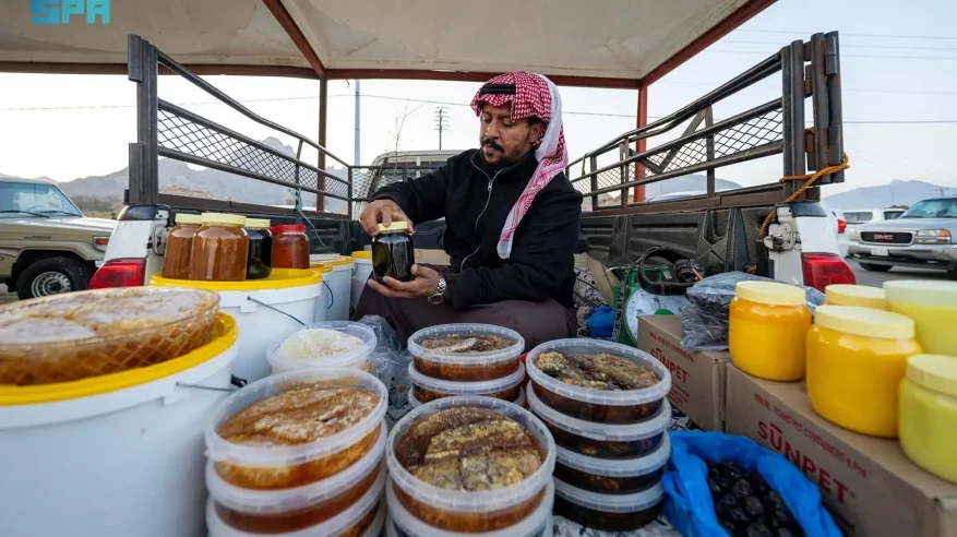 سوق الخميس بميسان.. وجهة أسبوعية تستحضر ملامح الهوية المحلية