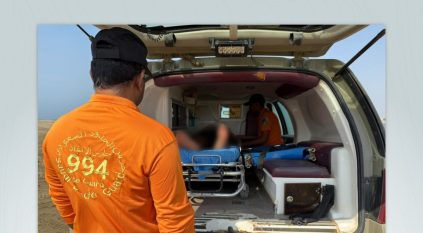 حرس الحدود بجازان ينقذ مقيمًا من الغرق أثناء السباحة
