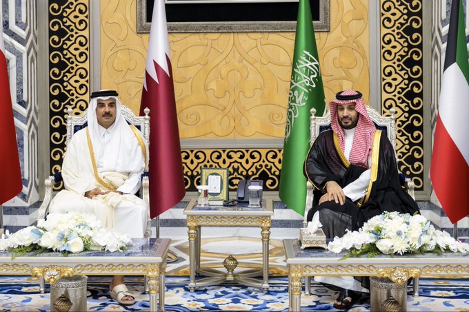 أمير قطر: قمتنا الخليجية التشاورية تجسد الموقف الخليجي الموحد تجاه الأوضاع الراهنة