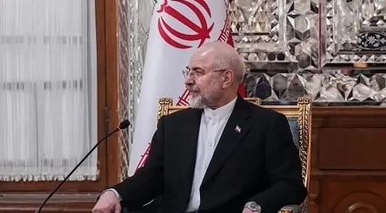 رئيس البرلمان الإيراني: مضيق هرمز لن يبقى مفتوحاً إذا استمر الحصار