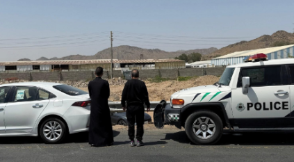 قوات أمن الحج تضبط مقيماً لنقله وافداً مخالفاً من حاملي التأشيرات